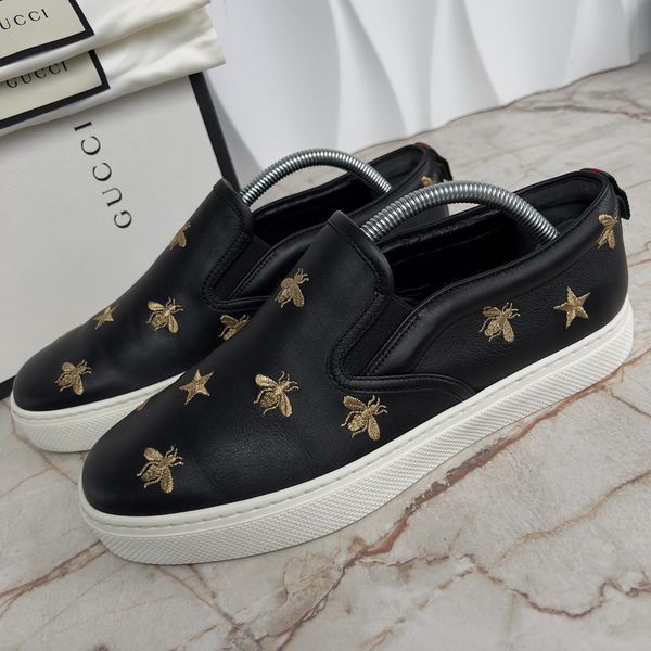 Dublin Sneakers Slip On Embroidered Bees Stars Black Leather
