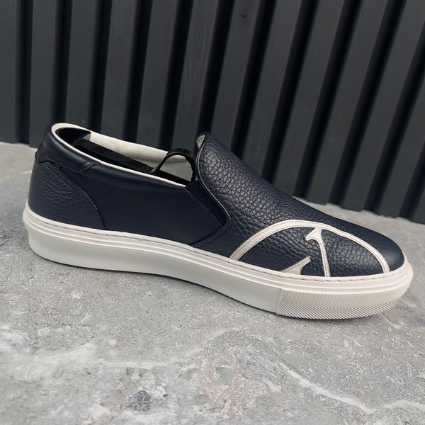 Trocadero Circle Logo LV Sneaker Slip On Navy Blue Leather