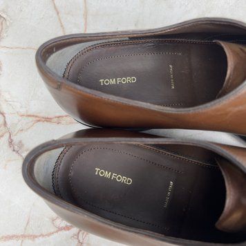 Dress Shoes Wholecut Oxfords Elkan Blown Elkan Burnished Leather