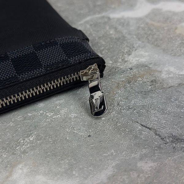 Pochette Discovery Pm Clutch Damier Black Leather