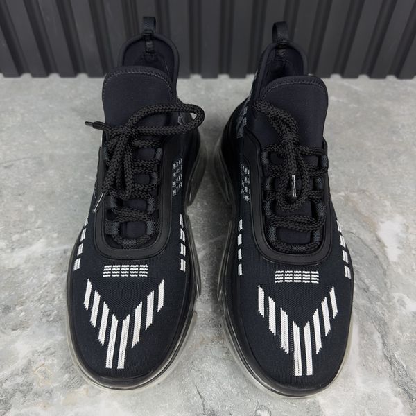 Cloudbust Low Top Traireners Sneakers Black Fabric