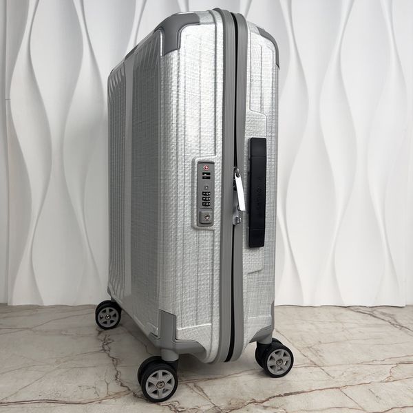 Lite-Box Spinner 55/20 Cabin Strict валіза кольору Off White з матеріалу Curv 4 колеса 4155 фото