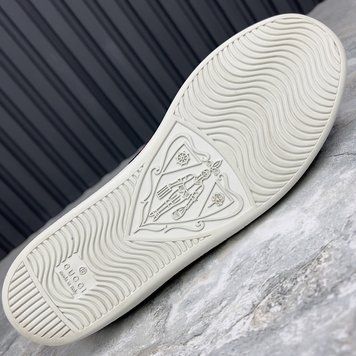 Ace GG Supreme Canvas Sneakers Beige
