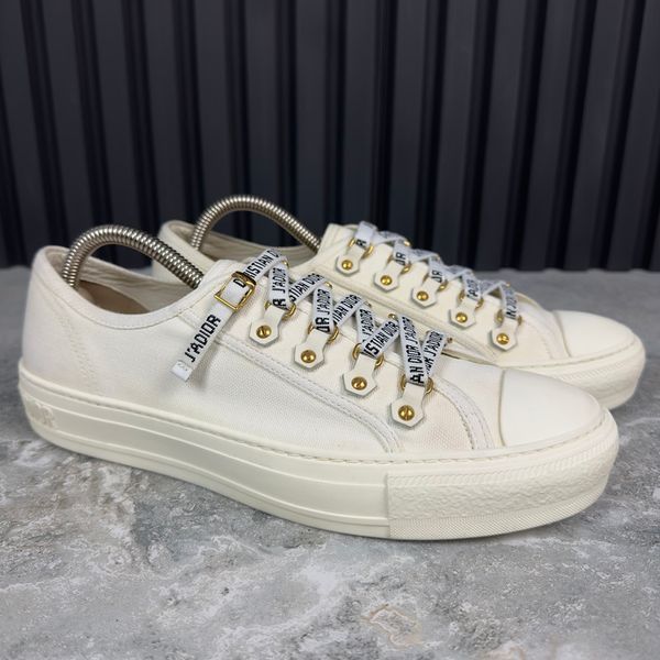 Walk N Sneakers White