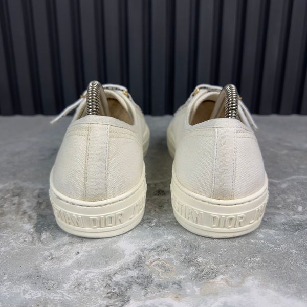 Walk N Sneakers White