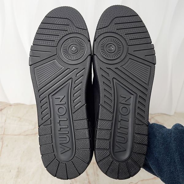 Trainer LV Sneaker Monogram Black Suede