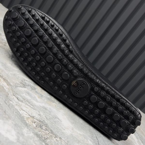 Worm Moccasins Black Leather Fur