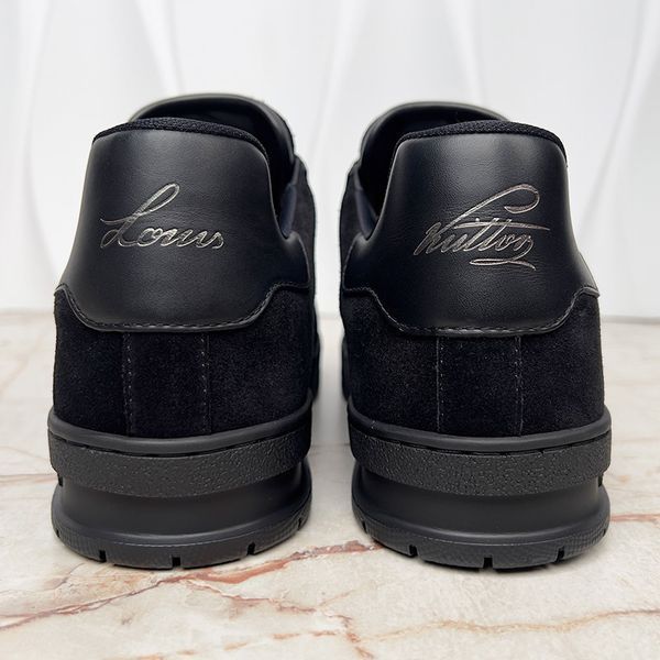 Trainer LV Sneaker Monogram Black Suede