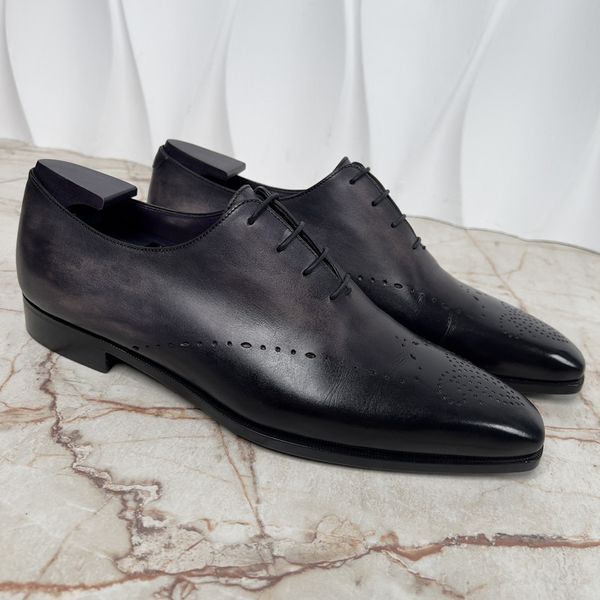 Oxford Richelieu Wingtip Purple Leather + shoe trees